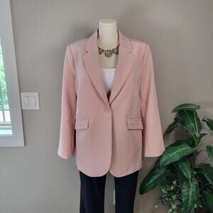 DIANE GILMAN Soft Pink Stretch Crepe Blazer - Size 2X or Size 20/22W   (NWT)